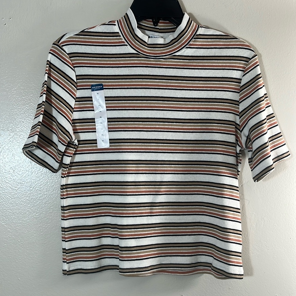 Striped brown Short Sleeve sweater size XL